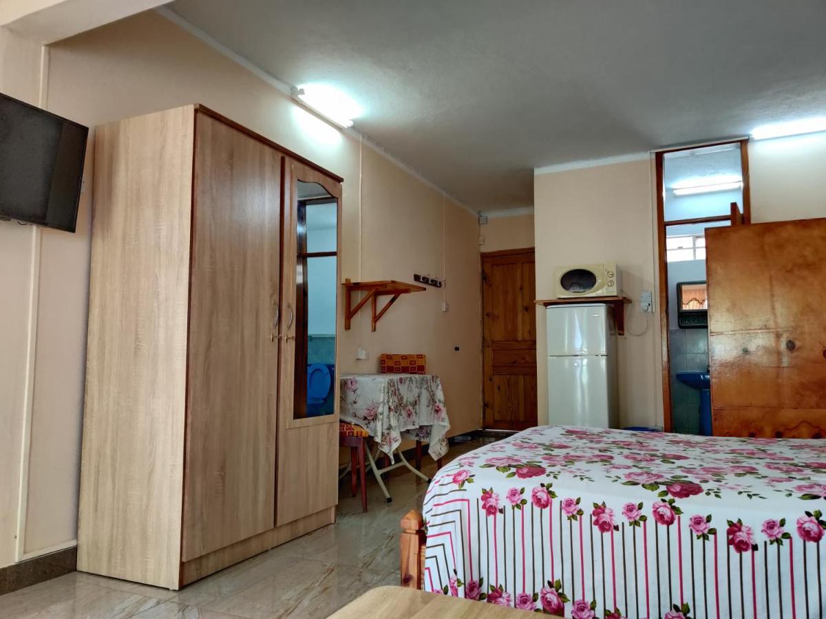 Pereybere Beach Apartments Bagian luar foto